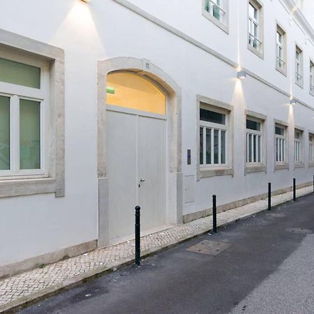 Wave Of Light In Lisbon By Innkeeper Exterior photo